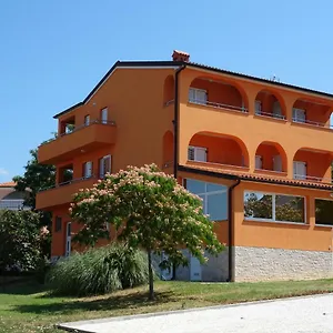  Apartment Orange Kroatien